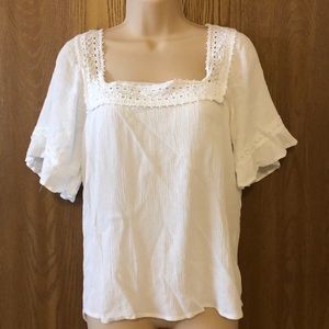 EUC!  MAURICES TOP (M)